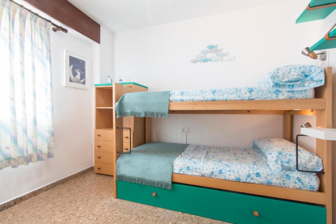 Bright Apartment Steps Away From The Beach Марени-Блау Екстер'єр фото